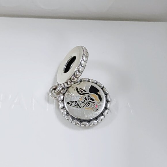 Pandora German Shepherd Dog Exclusive Dangle Charm with box - Picture 3 of 6